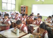 Program Makan Bergizi Gratis di SD N 2 Gobras Kota Tasikmalaya, Bantu Siswa Lebih Sehat dan Fokus Belajar