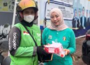 Laputara Gelar Jumat Berkah, Bagikan 20 paket nasi kotak dan Air Mineral