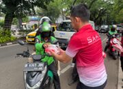Laputara Gelar Jumat Berkah, Bagikan 30 Paket Nasi Kotak dan Air Mineral