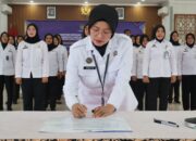 Lapas Perempuan Kelas IIA Tangerang Ikuti Penandatanganan Komitmen Bersama Petugas Pemasyarakatan Secara Serentak