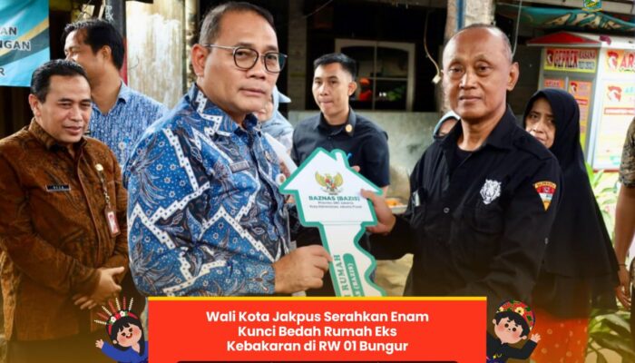 Wali Kota Jakpus Serahkan Enam Kunci Bedah Rumah Eks Kebakaran di RW 01 Bungur