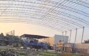 Diduga Komersial, Lapangan Padel di Meruya Utara Tuai Polemik