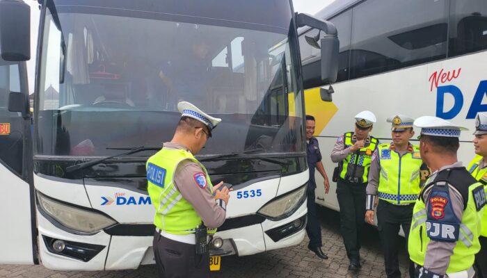 Satgas 2 Preemtif Intensifkan Edukasi Keselamatan Berlalu Lintas Pada hari ke 13 dalam Operasi Keselamatan 2026