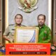 Wali Kota Jakpus Terima Piagam Penghargaan Maladministrasi Pelayanan Publik dari Ombudsman RI