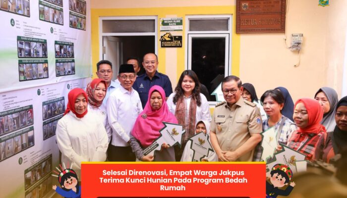 Selesai Direnovasi, Empat Warga Jakpus Terima Kunci Hunian Pada Program Bedah Rumah