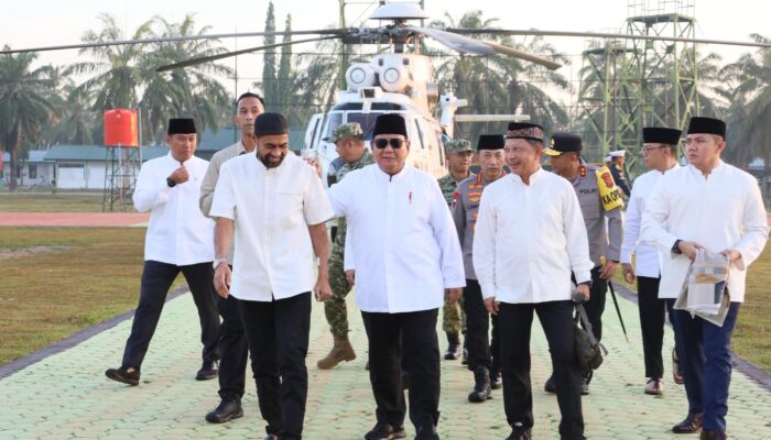 Kasatgas PRR Dampingi Presiden Prabowo Rayakan Idulfitri Bersama Masyarakat di Aceh Tamiang