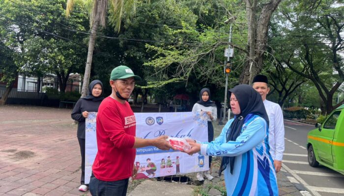 Jumat Berkah sebagai Wujud Empati, Lapas Perempuan Kelas IIA Tangerang Pererat Kebersamaan dengan Warga