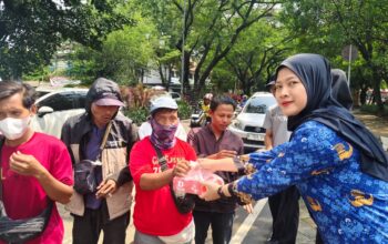 Jumat Berkah sebagai Wujud Empati, Lapas Perempuan Kelas IIA Tangerang Pererat Kebersamaan dengan Warga