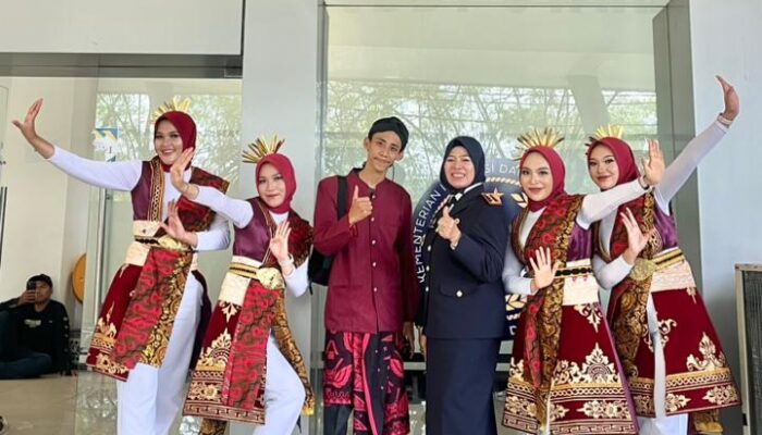 Semarak Hari Bhakti Pemasyarakatan ke-62, Pegawai Lapas Perempuan Tangerang Tampil Memukau Melalui Aksi Rampak Bedug