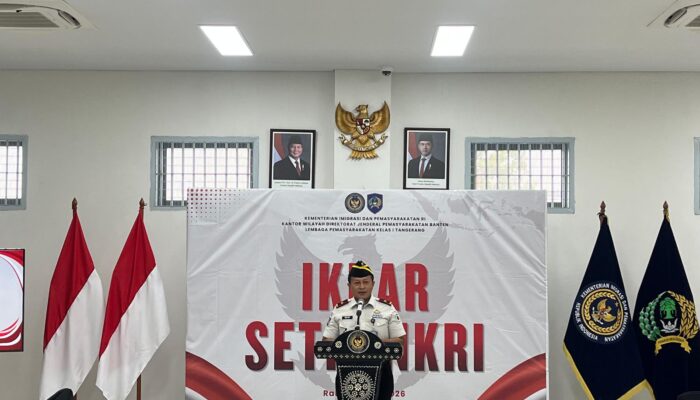 Kepala Lapas Perempuan Kelas IIA Tangerang Hadiri Kegiatan Ikrar Setia NKRI WBP Napiter di Lapas Kelas I Tangerang