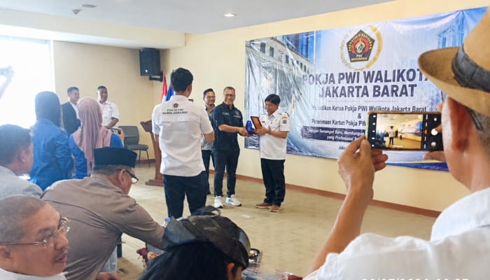 PWI DKI Jakarta Resmi Kukuhkan Pokja PWI Jakarta Barat, Bambang Gatot Subroto Pimpin Kepengurusan Baru