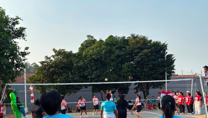 Penuh Antusiasme, Warga Binaan Lapas Perempuan Tangerang Berlaga di Final Lomba Voli