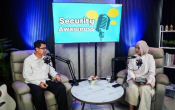 Sudis Kominfotik Jakbar Ajak Keluarga Waspadai Ancaman Siber, Lindungi Ibu dan Anak