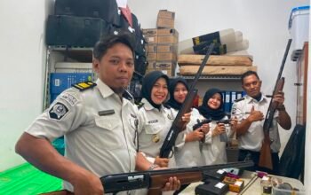 Pastikan Kesiapan Sarana Pengamanan, Lapas Perempuan Tangerang Laksanakan Pemeliharaan Senjata Api