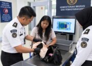 Komitmen Berantas Halinar, Rutan Kelas I Jakarta Pusat Gagalkan Upaya Penyelundupan Handphone Oleh Pengunjung